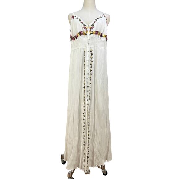 Forever 21 Dresses & Skirts - Forever 21 Cross Stitch Floral embroidered Maxi Dress White Rayon